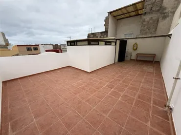 Chalet en La Isleta - Foto 1