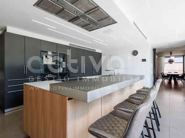 Casa o chalet independiente en Avenida de Jacint Esteva Fontanet, La Miranda - Ciutat Diagonal - Foto 12