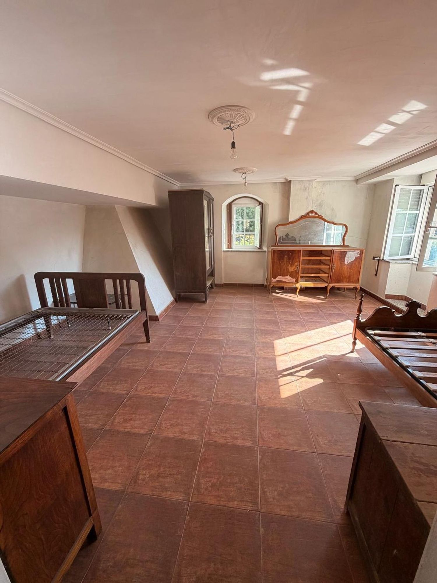 Casa de pueblo en Callobre s/n - Foto 4