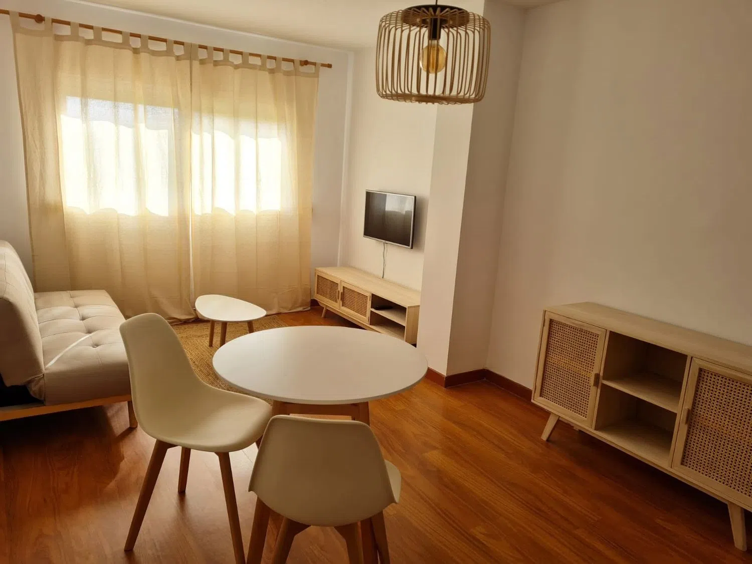 Piso en calle de l'Heura, 8 b - Foto 1