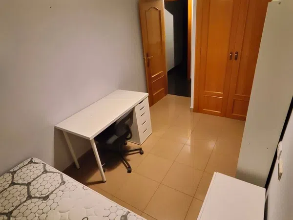 Piso en Zona Juan Carlos I - Avenida de Europa - Foto 5