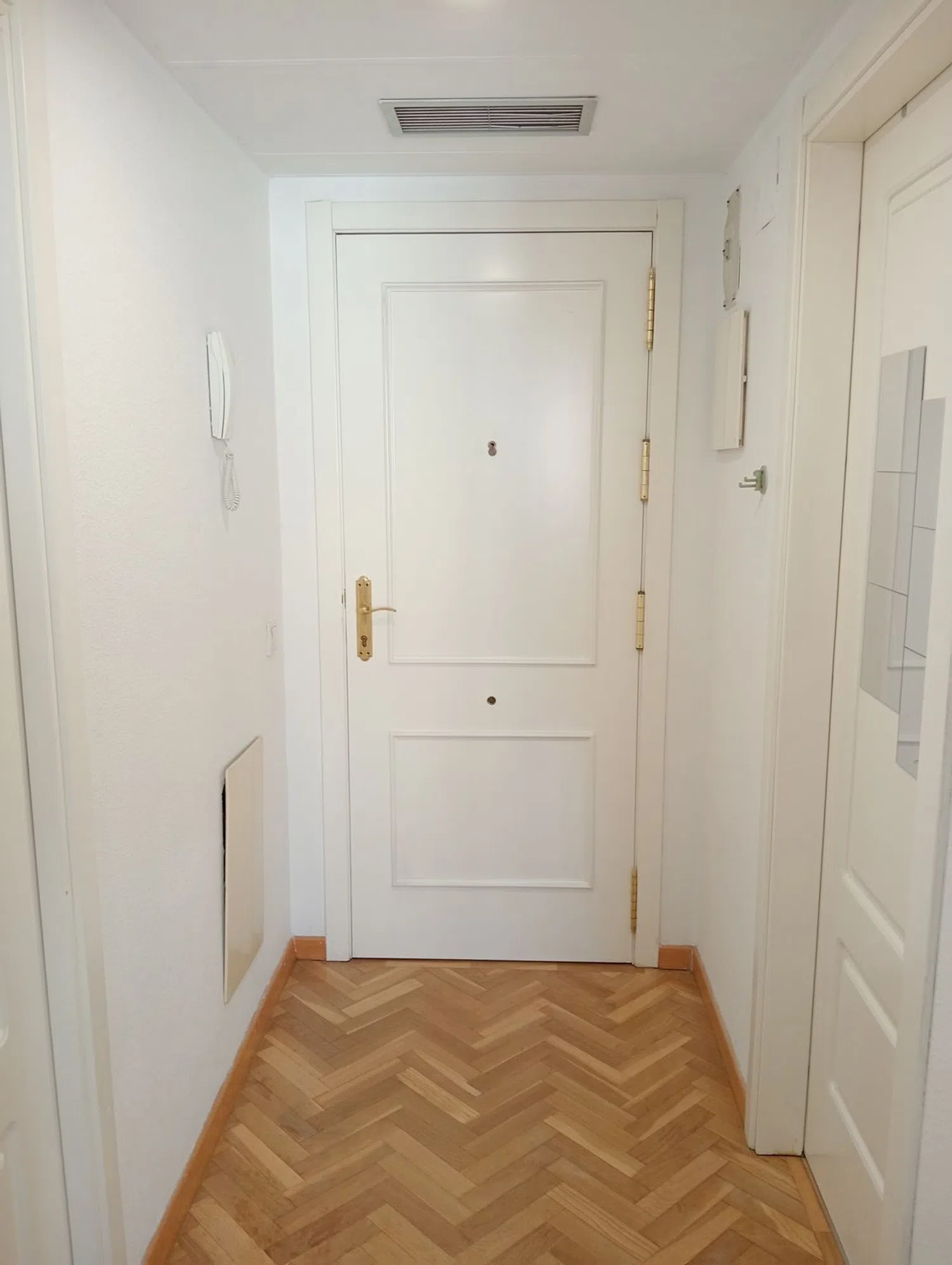 Piso en calle de Julián Camarillo, 59 - Foto 2