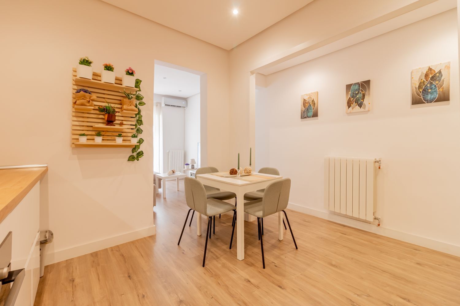 Piso en calle de Hernani, 11