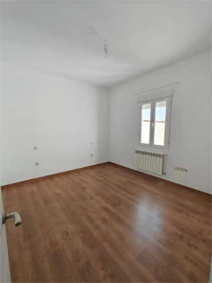 Piso en Cuatro Caminos - Foto 7