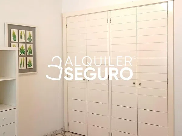 Piso en Calle Federico de León - Foto 16