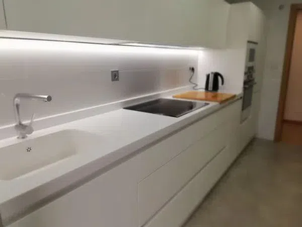 Alquiler de piso en Calle Atocheros, 2
