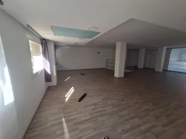 Local comercial en Sabadell - Foto 48