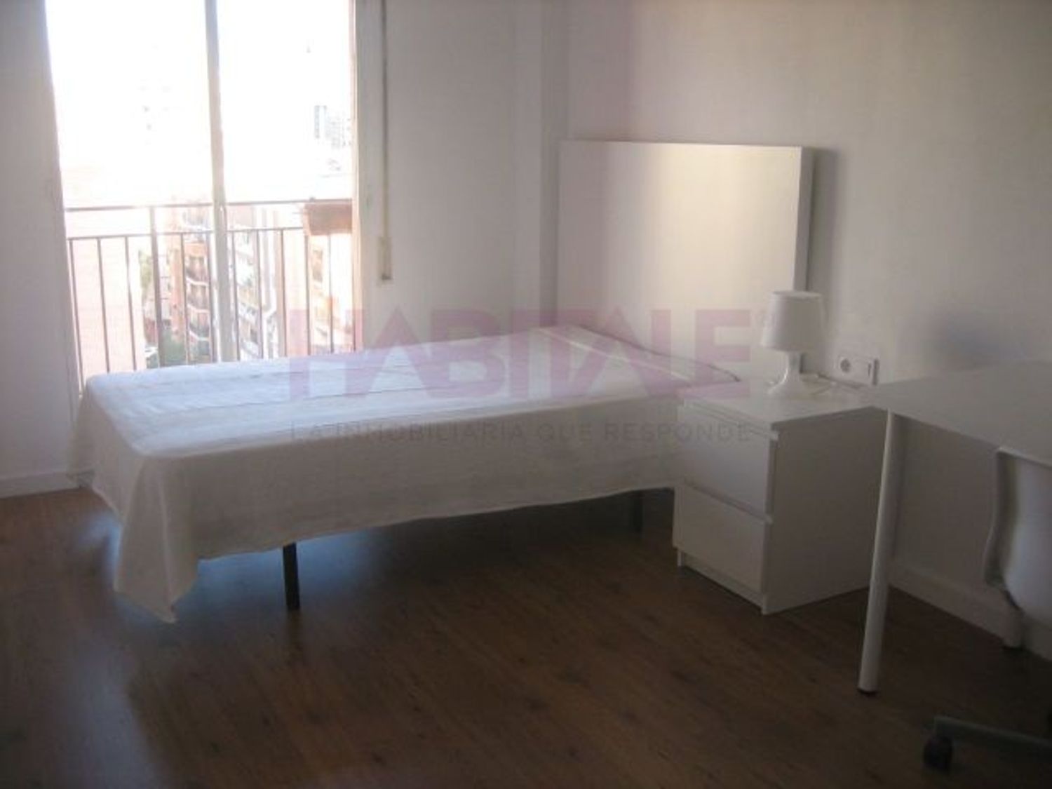 Piso en Calle de Campoamor, Ciutat Jardí - Foto 11