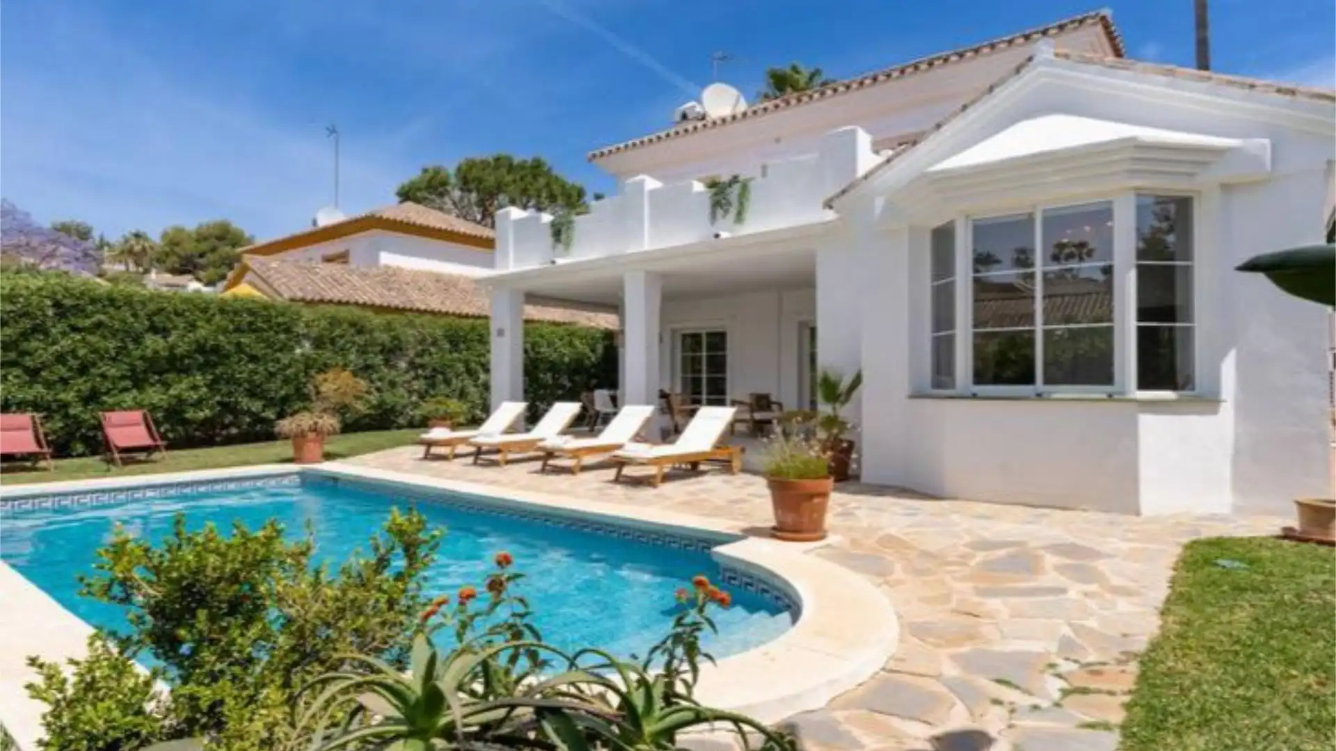 Casa adosada en  Avenida del Cortijo 5 - Foto 5