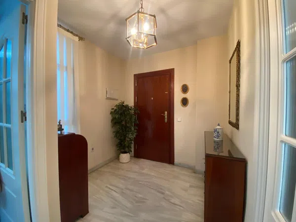 Piso en Avenida de la Buhaira, 13, Buhaira - Huerta del Rey - Foto 3