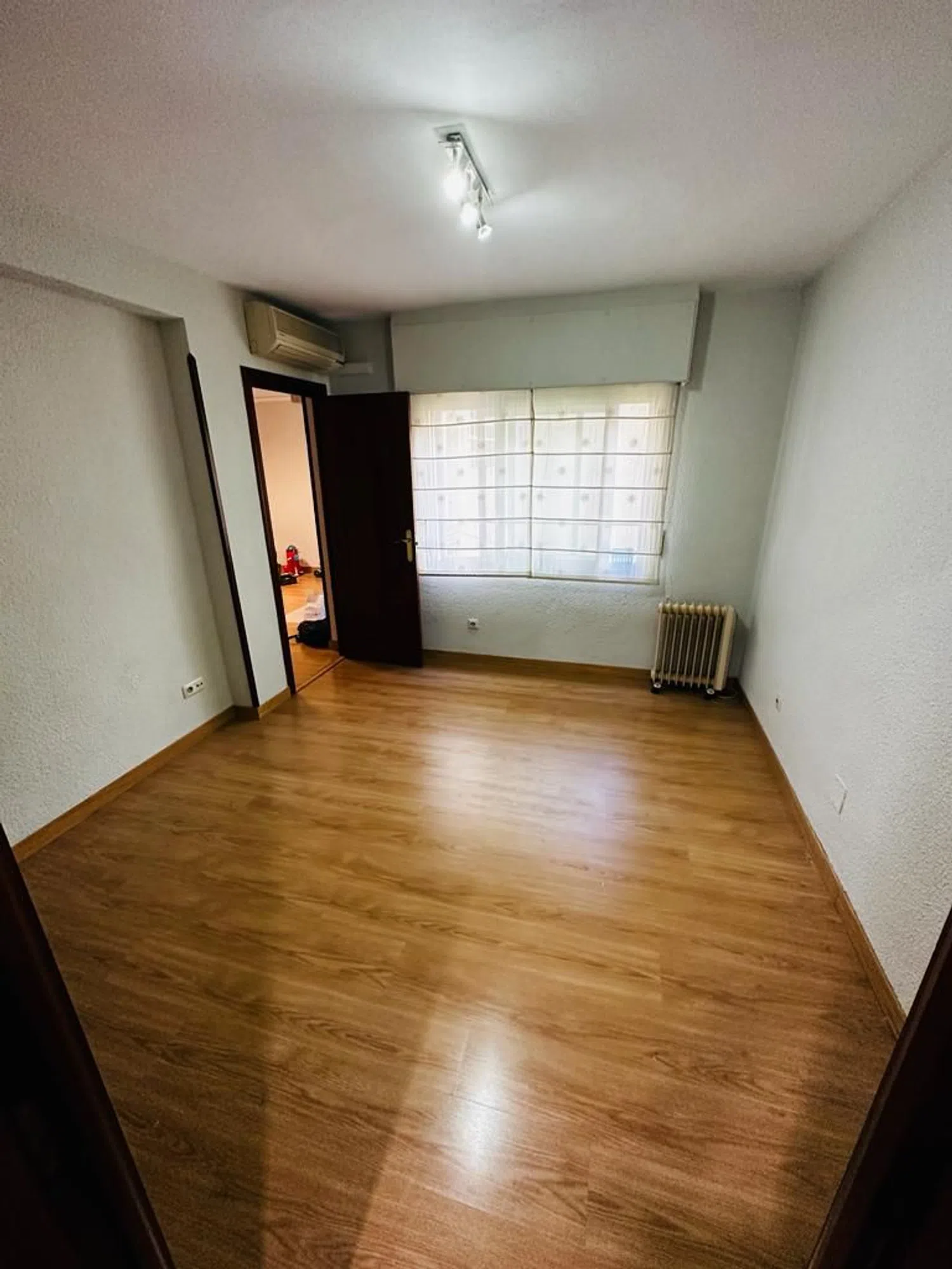 Piso en calle de Clara del Rey, 39 - Foto 9