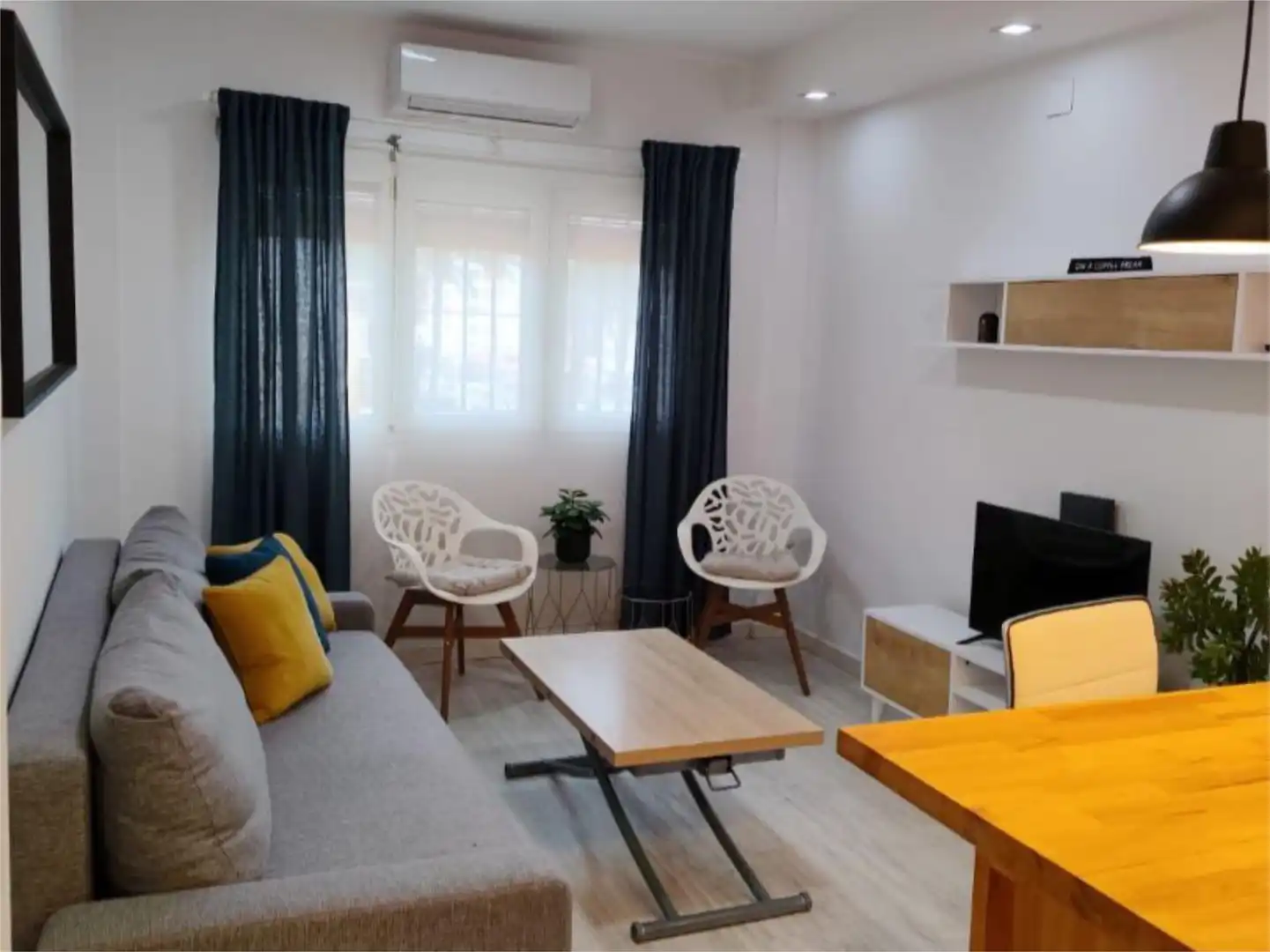 Apartamento en  Avenida Antonio Machado 28 - Foto 2
