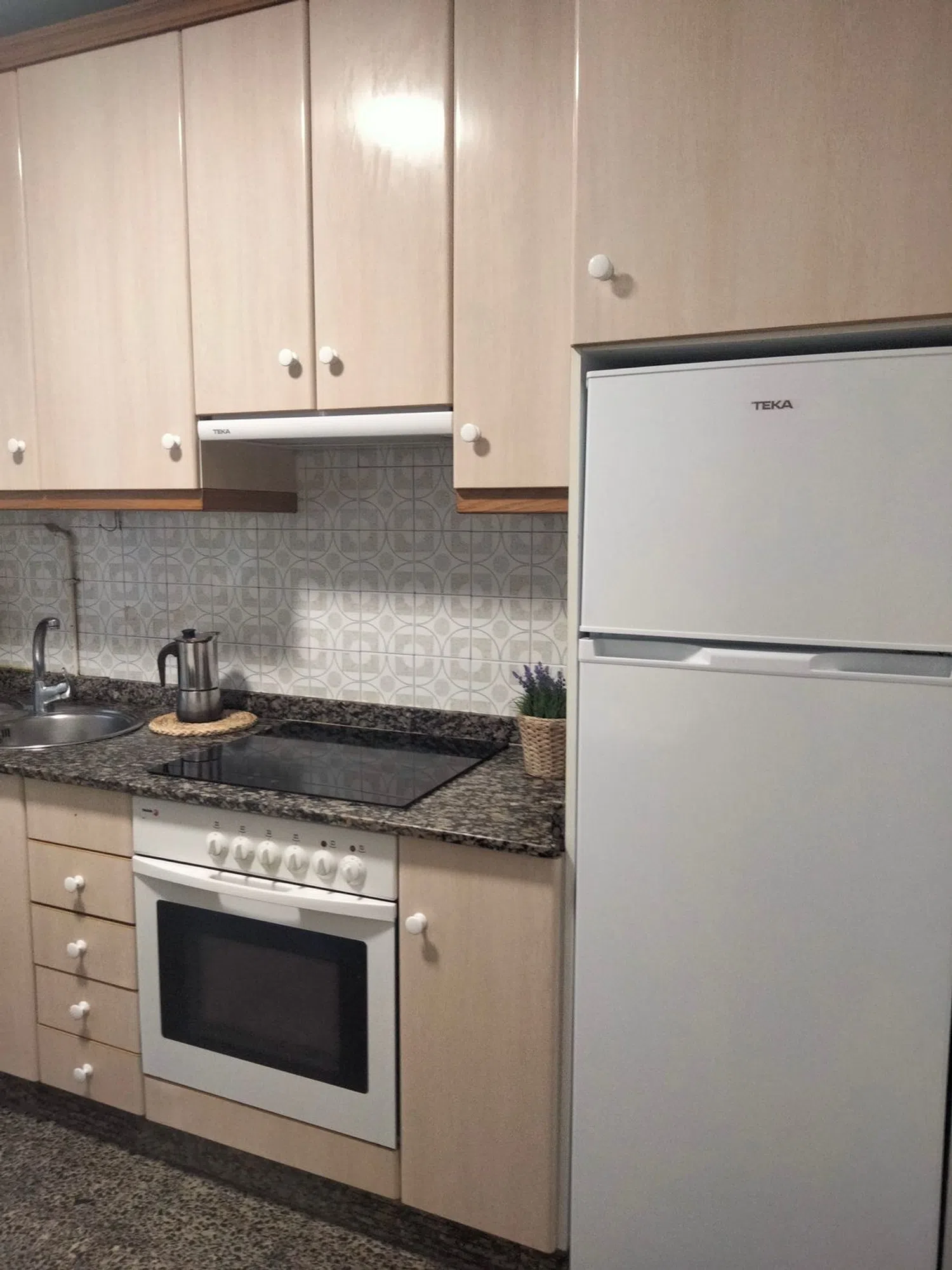 Piso en avenida de Rosalía de Castro, 57 - Foto 7