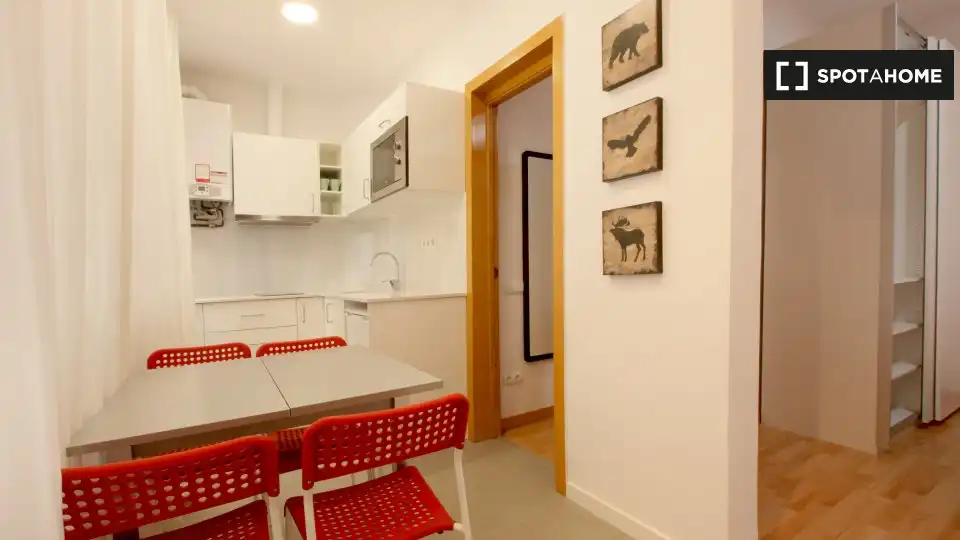 Piso en L'Hospitalet de Llobregat - Foto 2