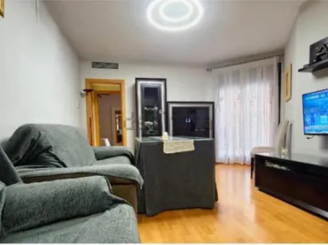 Piso en Los Villares - Foto 1