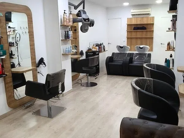 Local en Peluquería en Calle de Miquel Vives, 95, Escoles - Foto 1