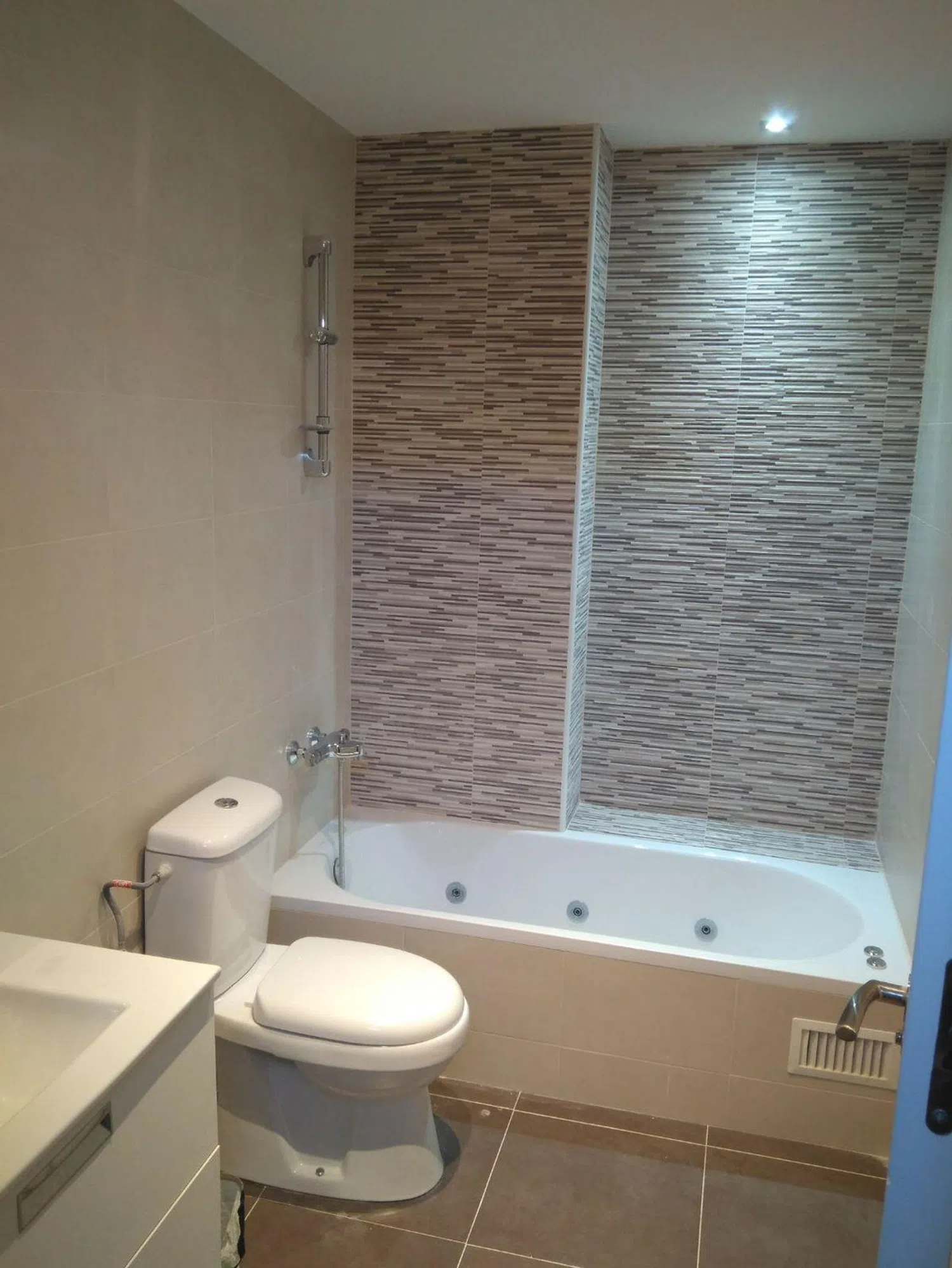 Dúplex en Barrio El Pardo - Foto 3