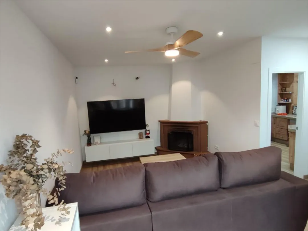 Casa adosada en  Calle Pisuerga 12 - Foto 2