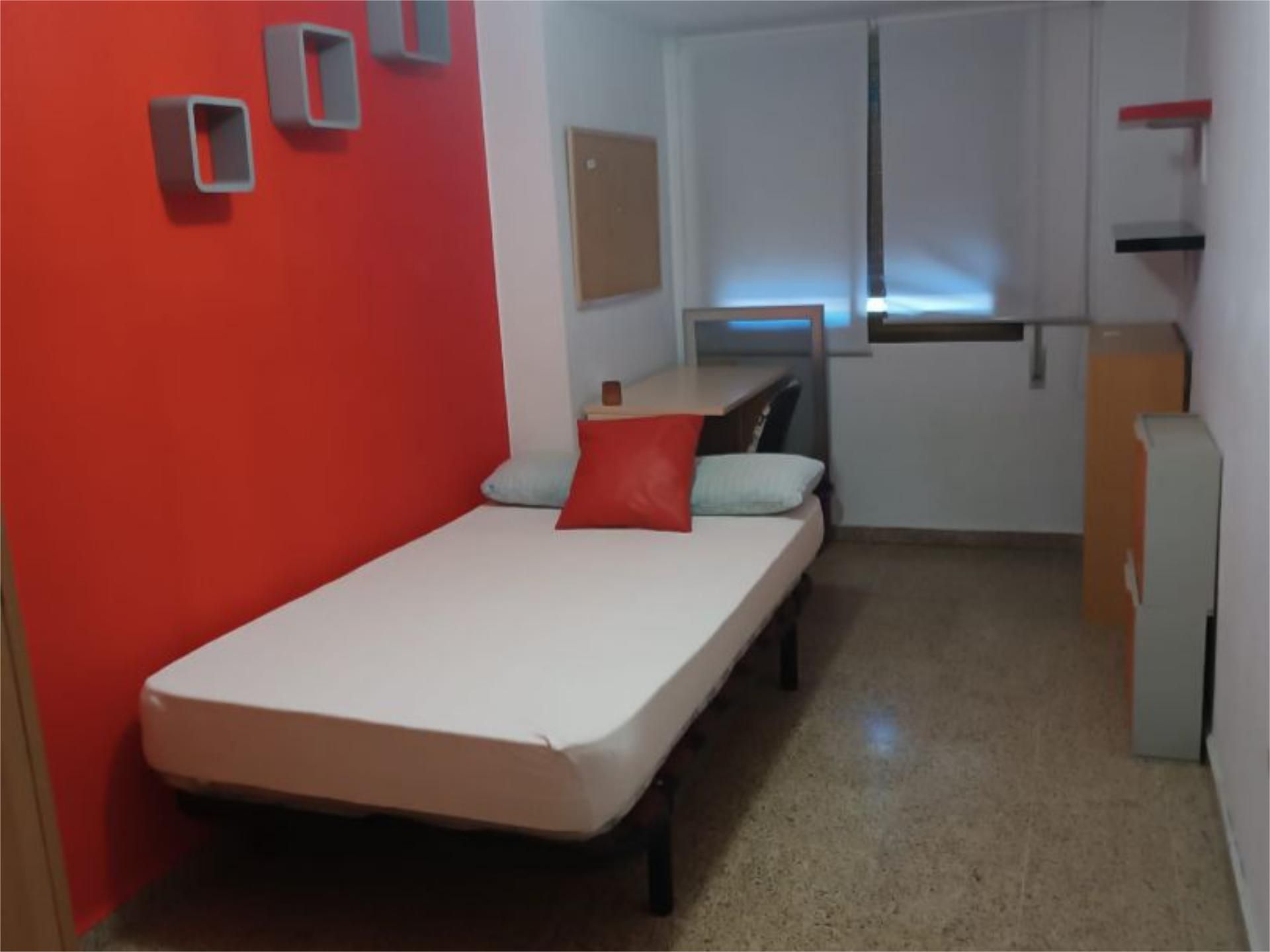 Piso en  Carrer de Ramon Llull 29 - Foto 2