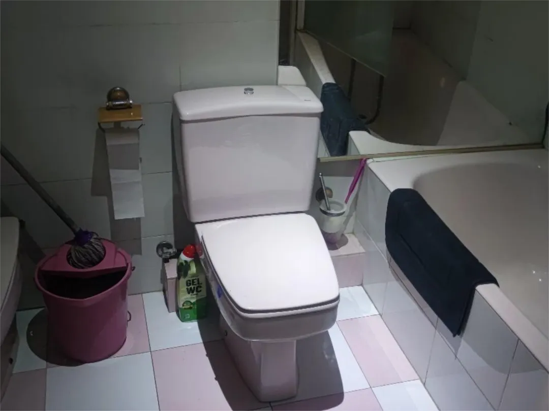 Casa adosada en  Carrer de l'Abat Escarré 34 - Foto 30