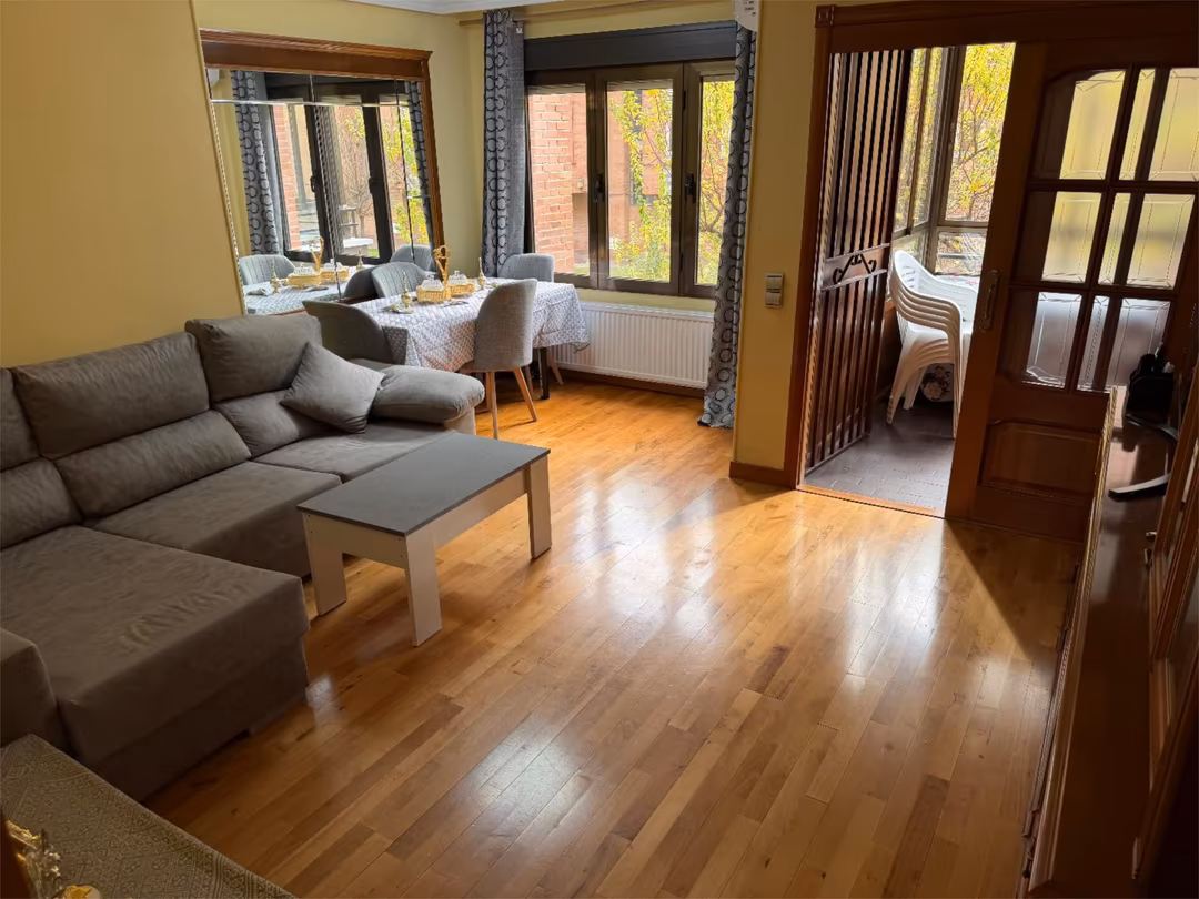 Piso en  Avenida de Portugal 33 - Foto 3