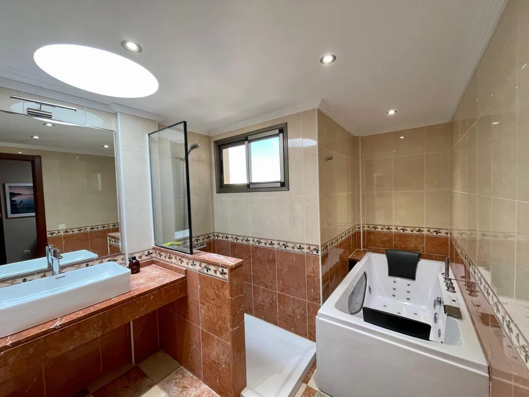 Casa adosada en  Calle El Cano 13 - Foto 11