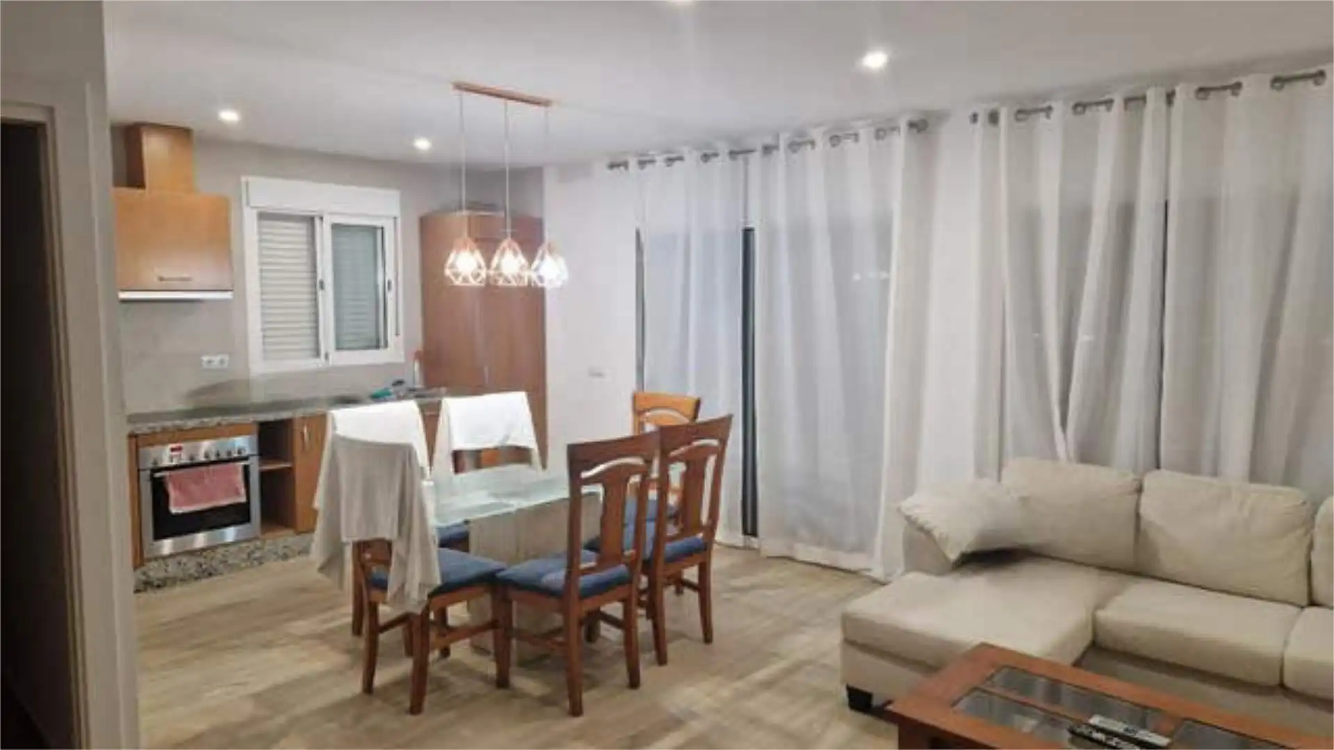 Casa adosada en Avenida Andalucía - Foto 2