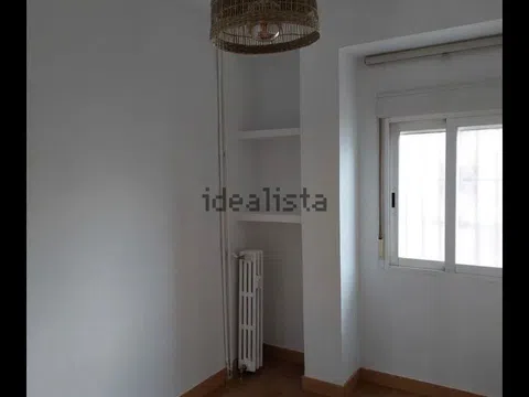 Piso en calle de Cáceres, 52