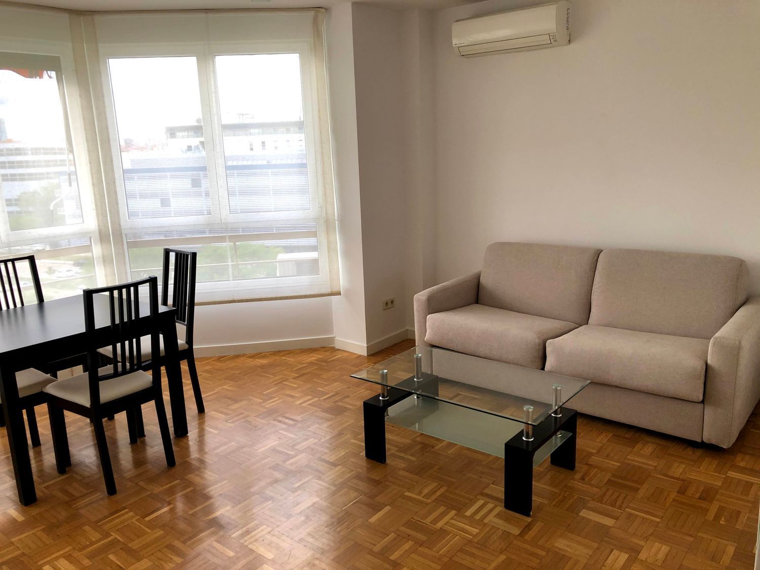 Piso en calle Javier del Quinto, 6 - Foto 2