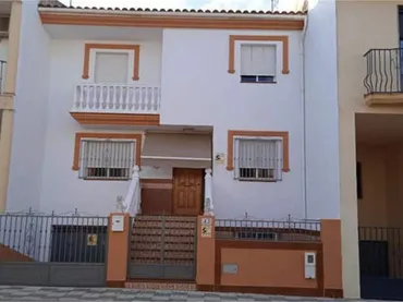Chalet en Nuevo Martos - Foto 1