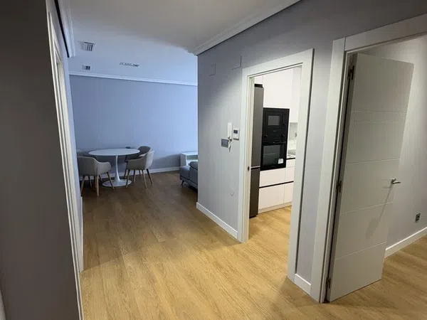 Piso en Calle Felipe II, 1, Santo Ángel - Foto 1
