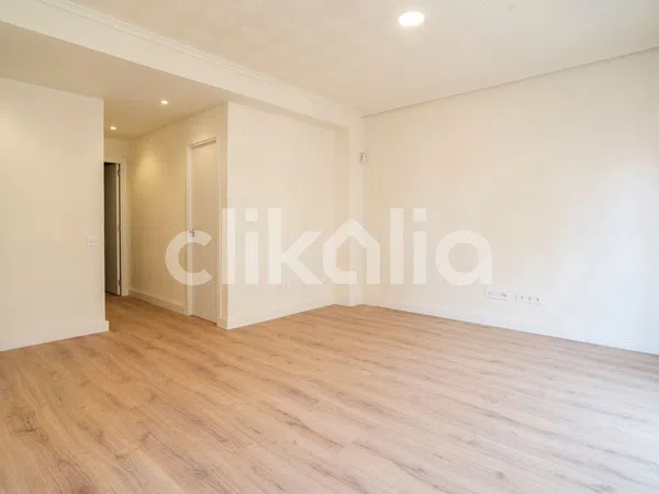 Piso en calle de la Serra d'Agullent - Foto 7