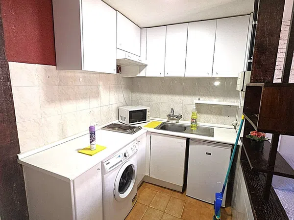 Estudio en calle del Doctor Fleming, 44 - Foto 4