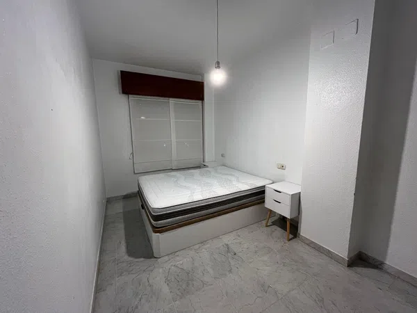 Piso en Calle Camilo José Cela, 5, Buhaira - Huerta del Rey - Foto 15