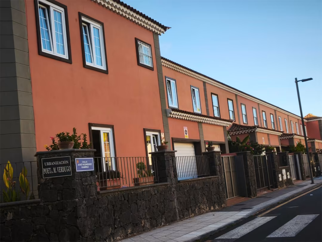 Casa adosada en  Urbanizacion Poeta Manuel Verdugo 39