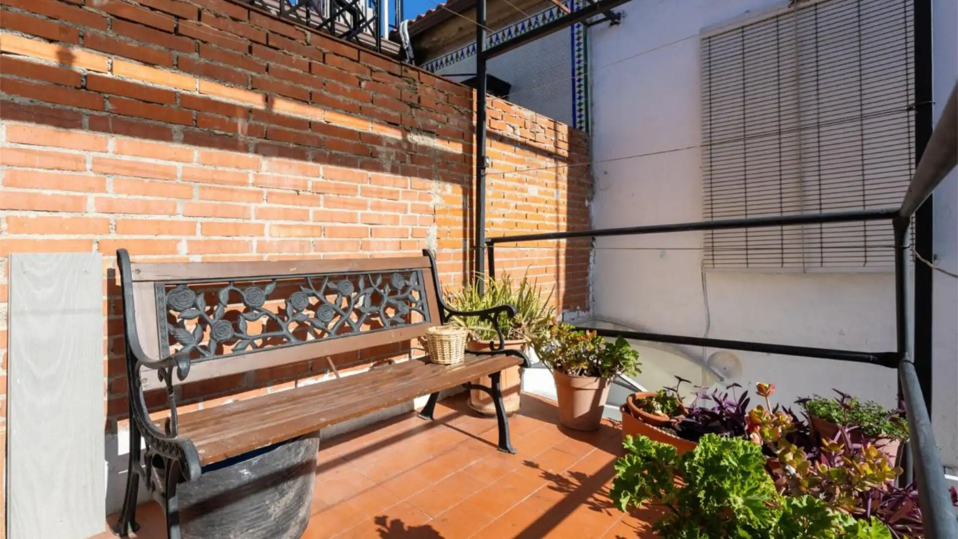 Casa adosada en  Calle Santa Herminia 37 - Foto 18