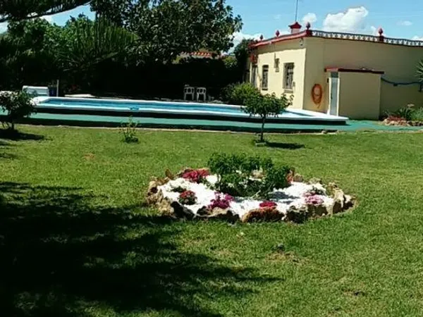 Casa o chalet independiente en Plaza Poligono 13, 374, Zona Pueblo, Zona Pueblo - Foto 1