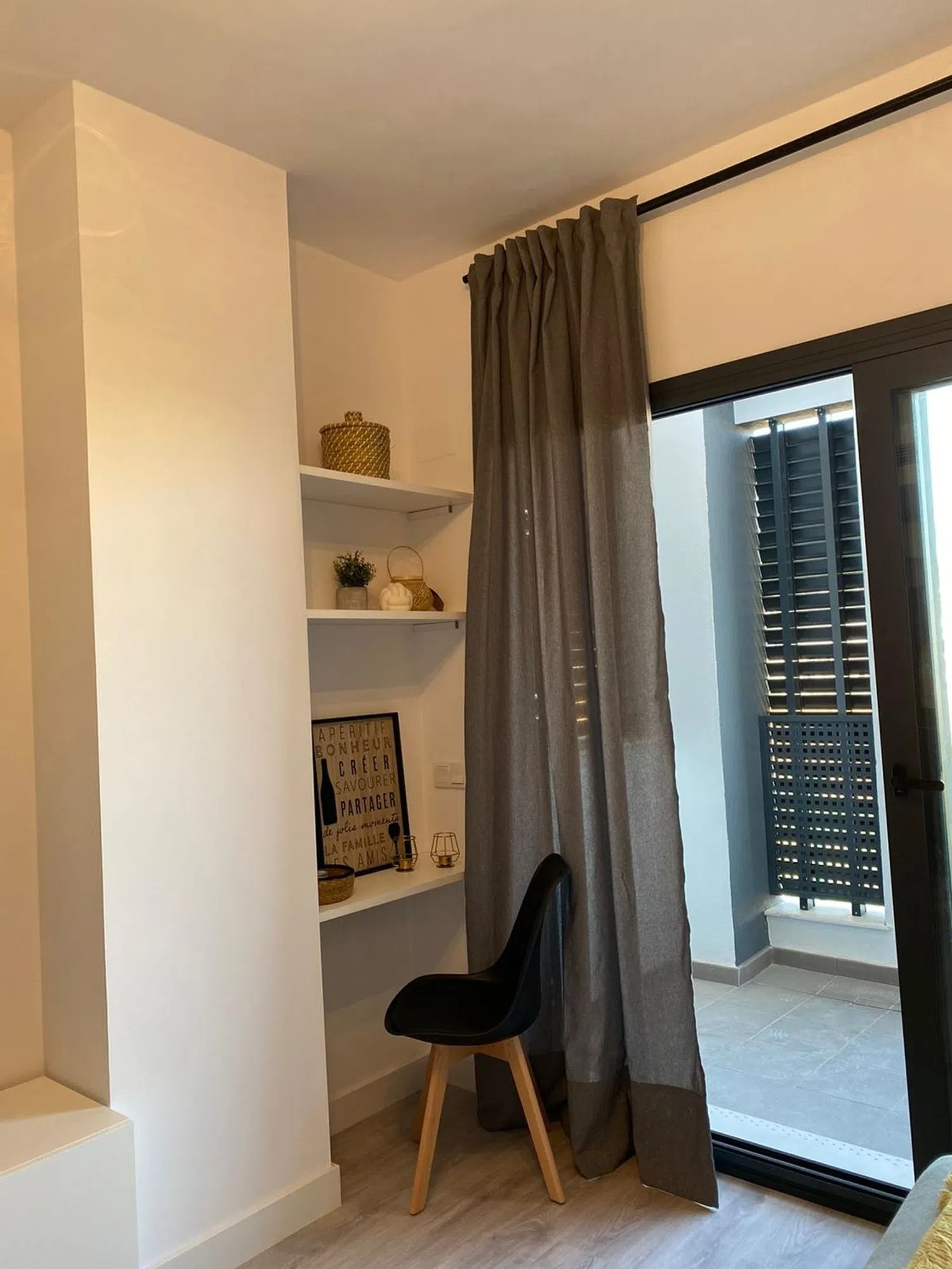 Piso en Barrio Puertosol - Santa Isabel - Foto 4