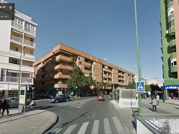 Piso en Avenida José Laguillo, 23, Puerta Carmona-Puerta Osario-Amador de los Ríos - Foto 1