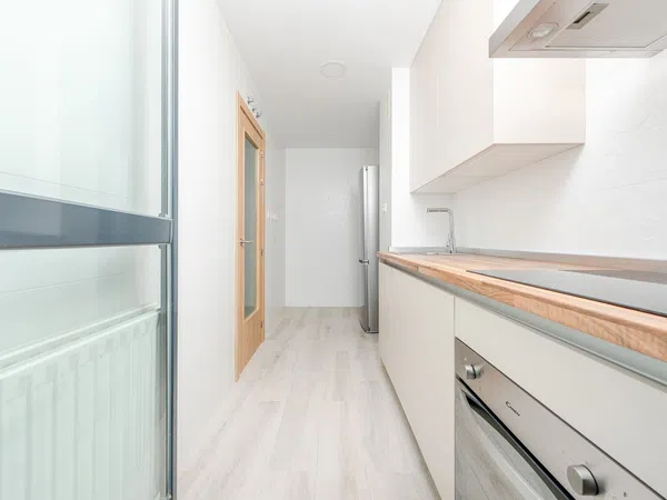 Piso en avenida Joan Miró - Foto 11