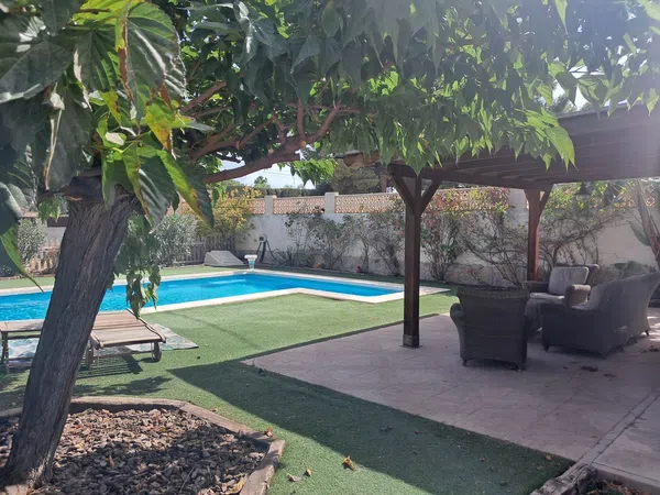 Casa o chalet independiente en Avenida Carlos Soler, 1, Centro, Centro - Foto 2