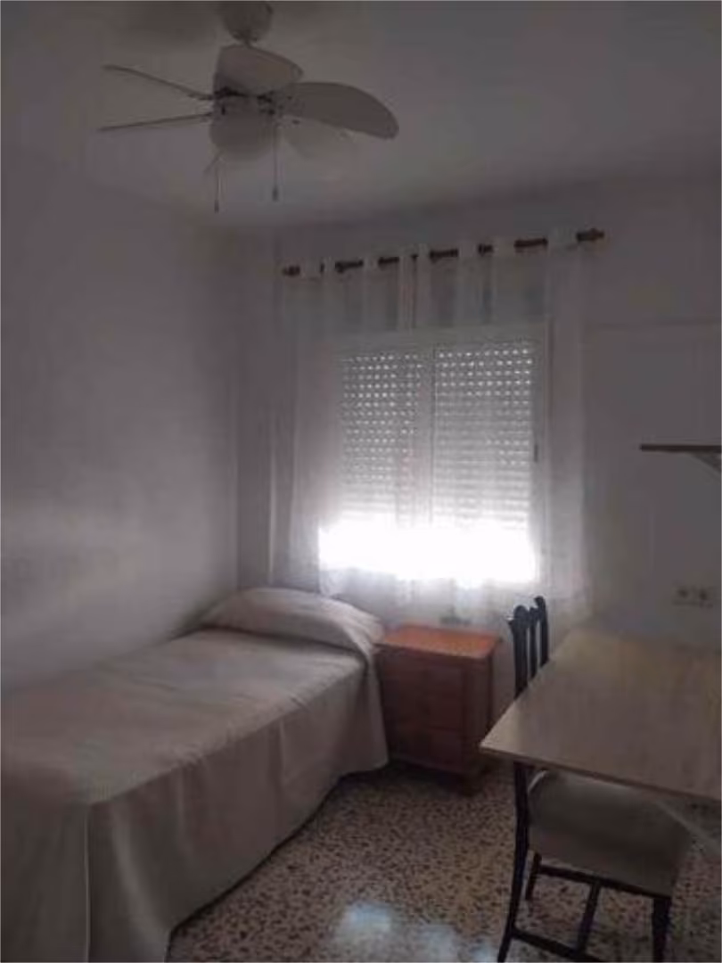 Estudio en Fuensanta - Foto 3