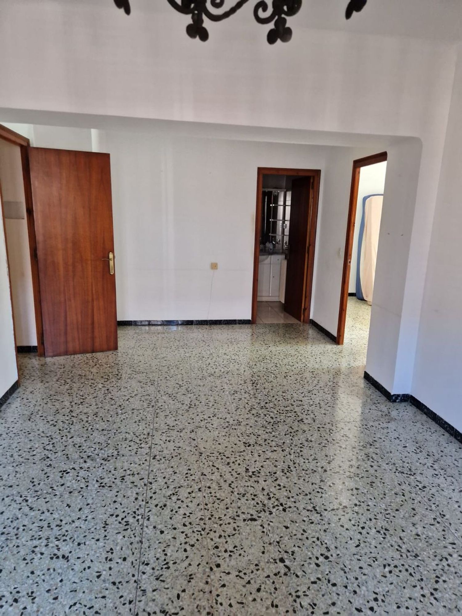 Casa de pueblo en Plaza Garriguella, 7 - Foto 4