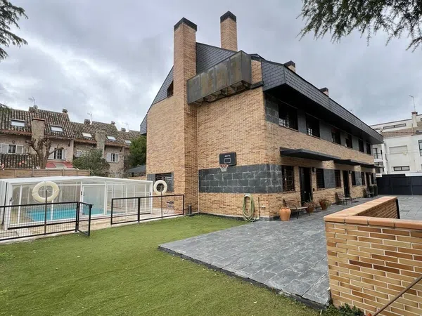 Chalet pareado en Barrio Zona Estación - Foto 2