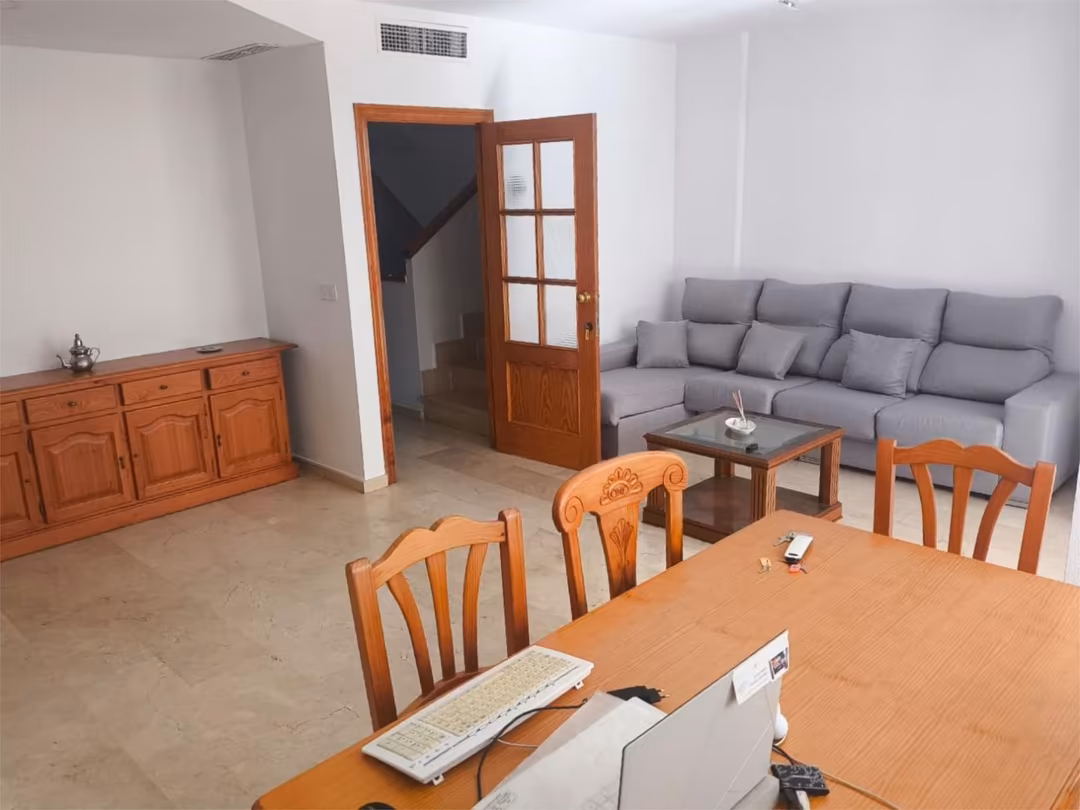 Casa adosada en  Avenida del Locutor Vicente Hipólito 20A - Foto 33