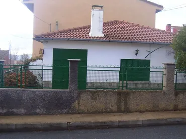 Chalet en  Calle Erillas 28 - Foto 2