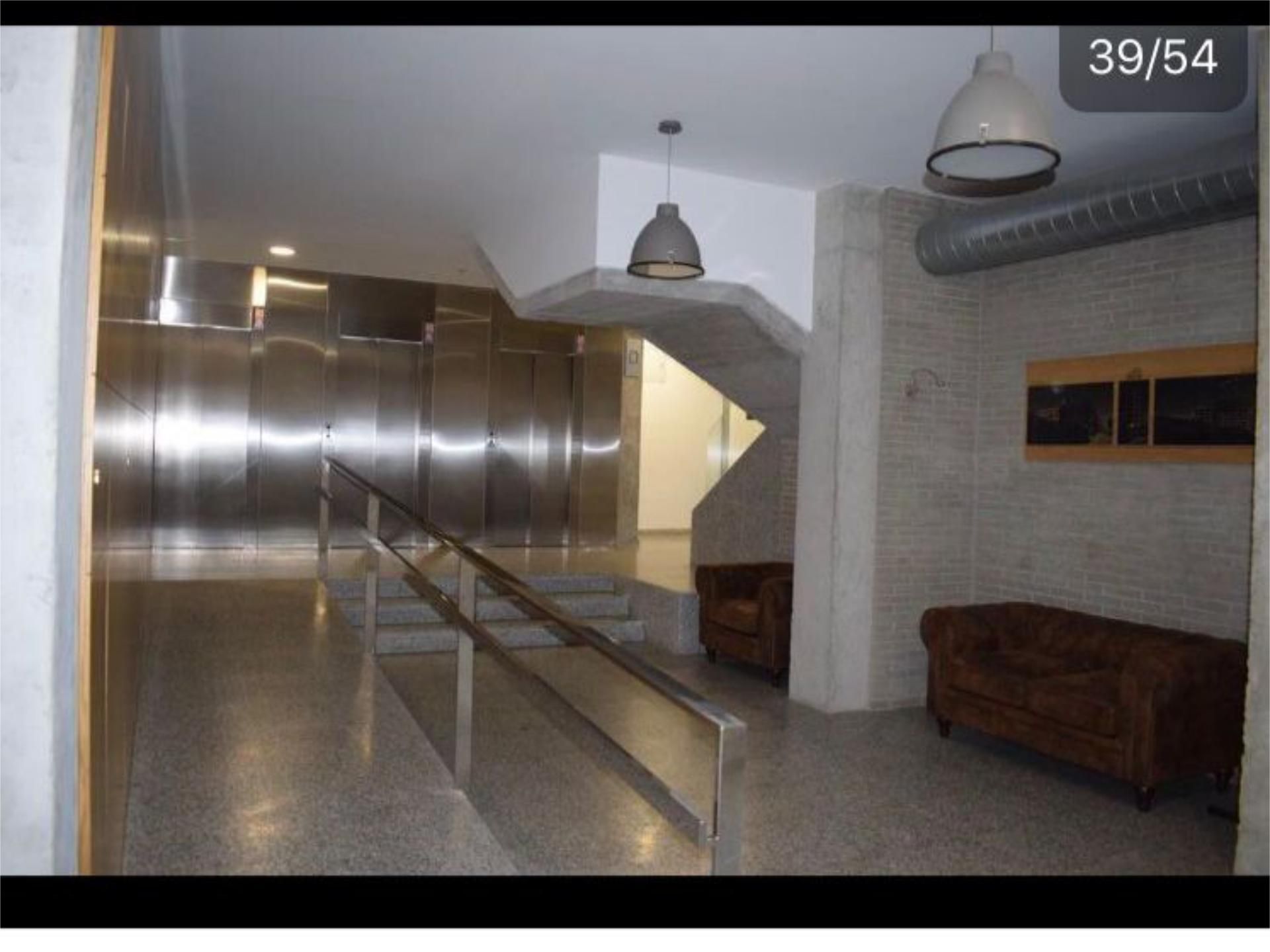 Piso en  Avenida de la Ilustración 115 - Foto 2