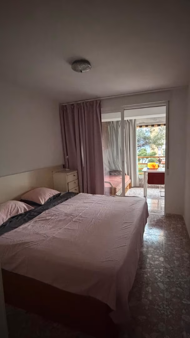 Piso en  Avenida de la Armada Española 10 - Foto 8