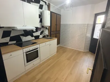 Piso en  Calle Menéndez y Pelayo 4 - Foto 4
