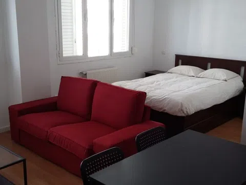 Estudio en calle Rozas de Puerto Real, 13